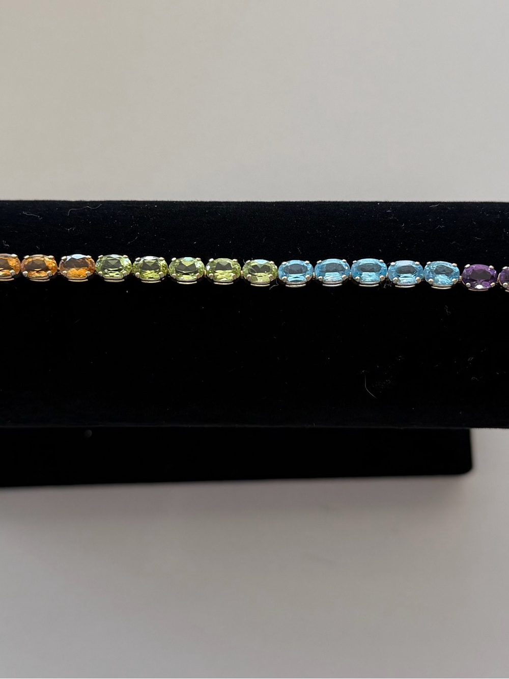 14kt multi stone bracelet - Picture 7 of 9